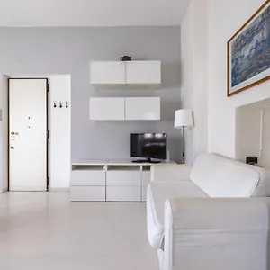 Appartamento Vg San Giovanni, Roma